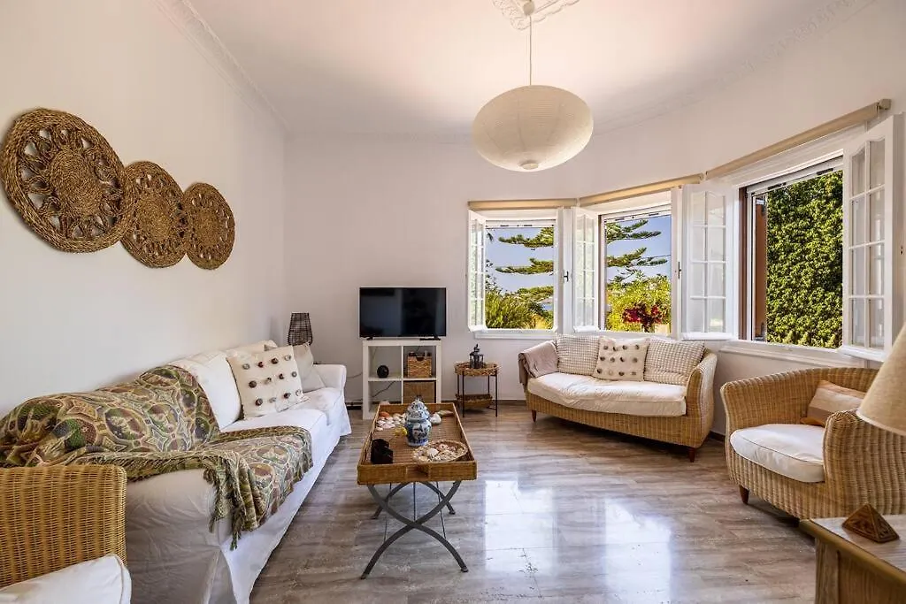 Thea Lassi 2 Bedroom Apartment, Garden Level Argostoli
