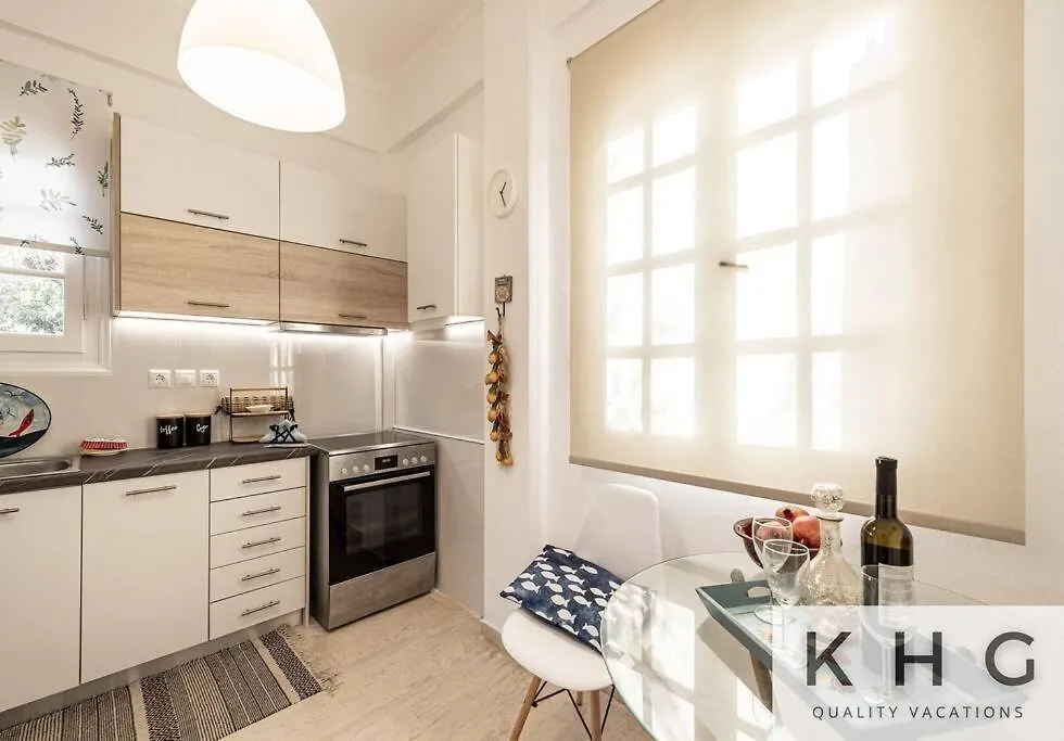 Thea Lassi 2 Bedroom Apartment, Garden Level Argostoli  Argostoli (Kefalonia)